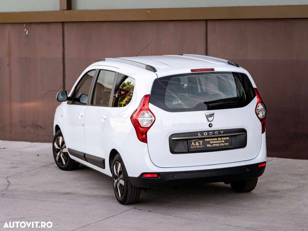 Dacia Lodgy 1.6 SCe Ambiance - 1
