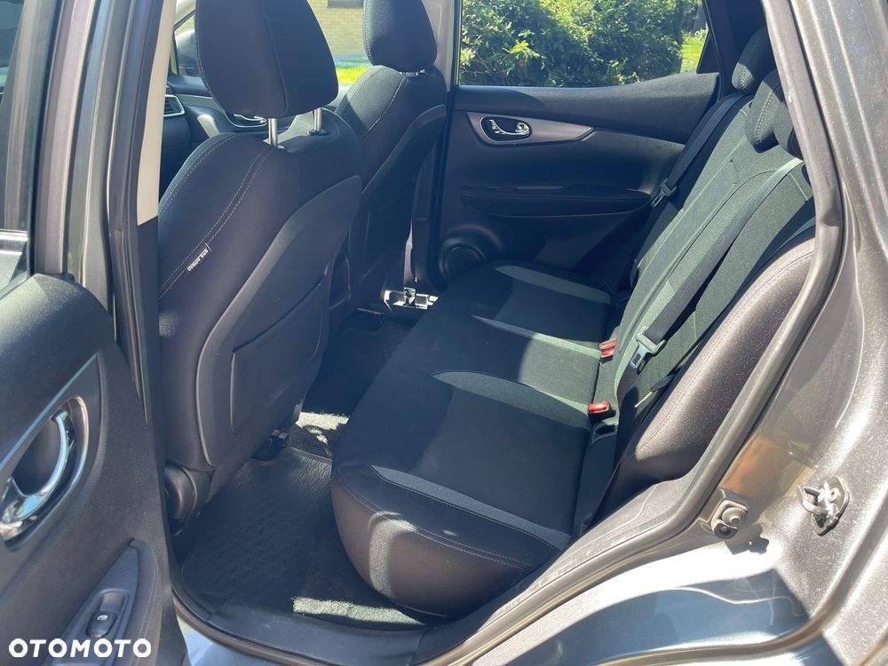 Nissan Qashqai 1.6 DIG-T N-Connecta - 13