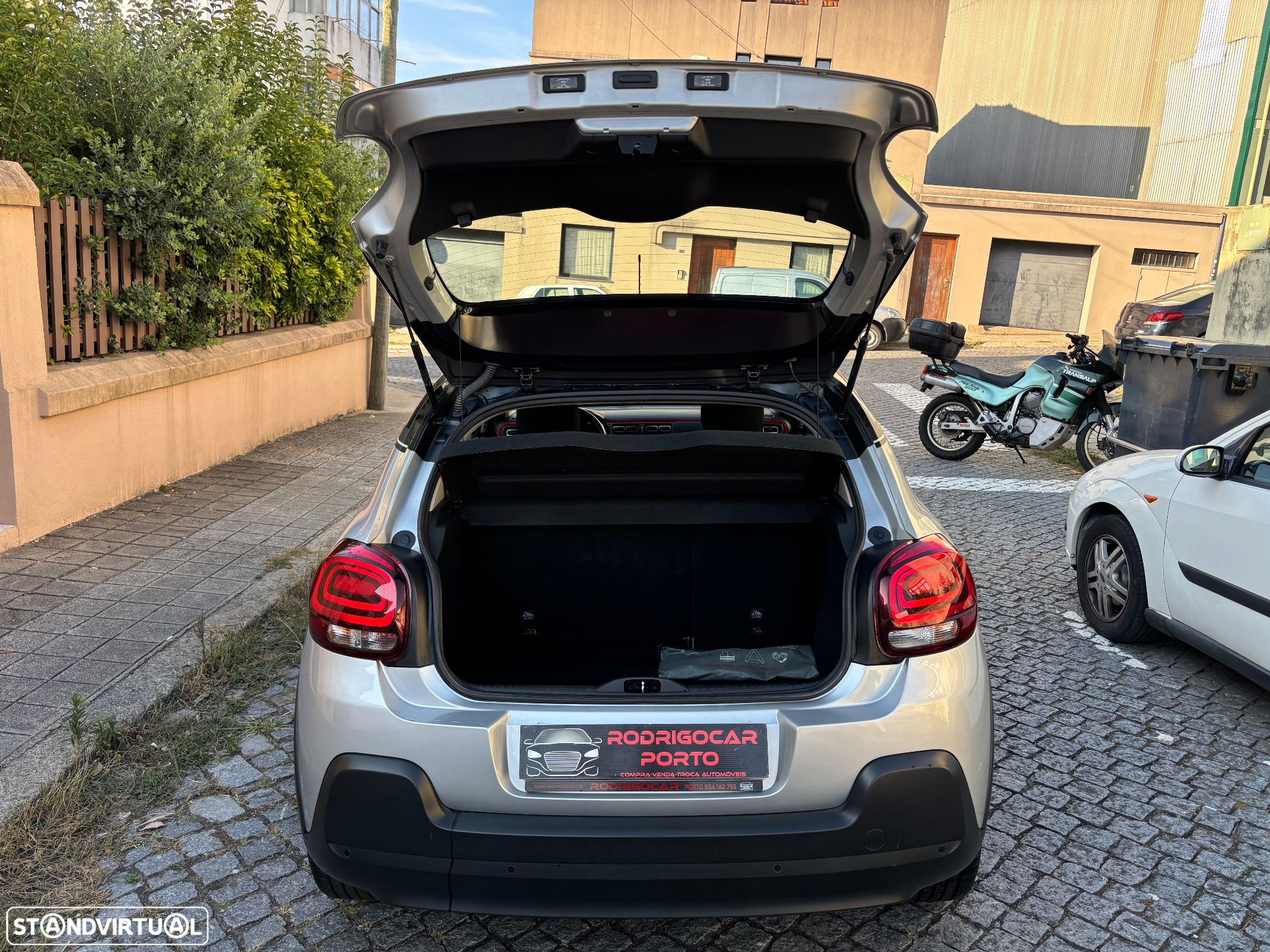 Citroën C3 1.2 PureTech Origins - 23