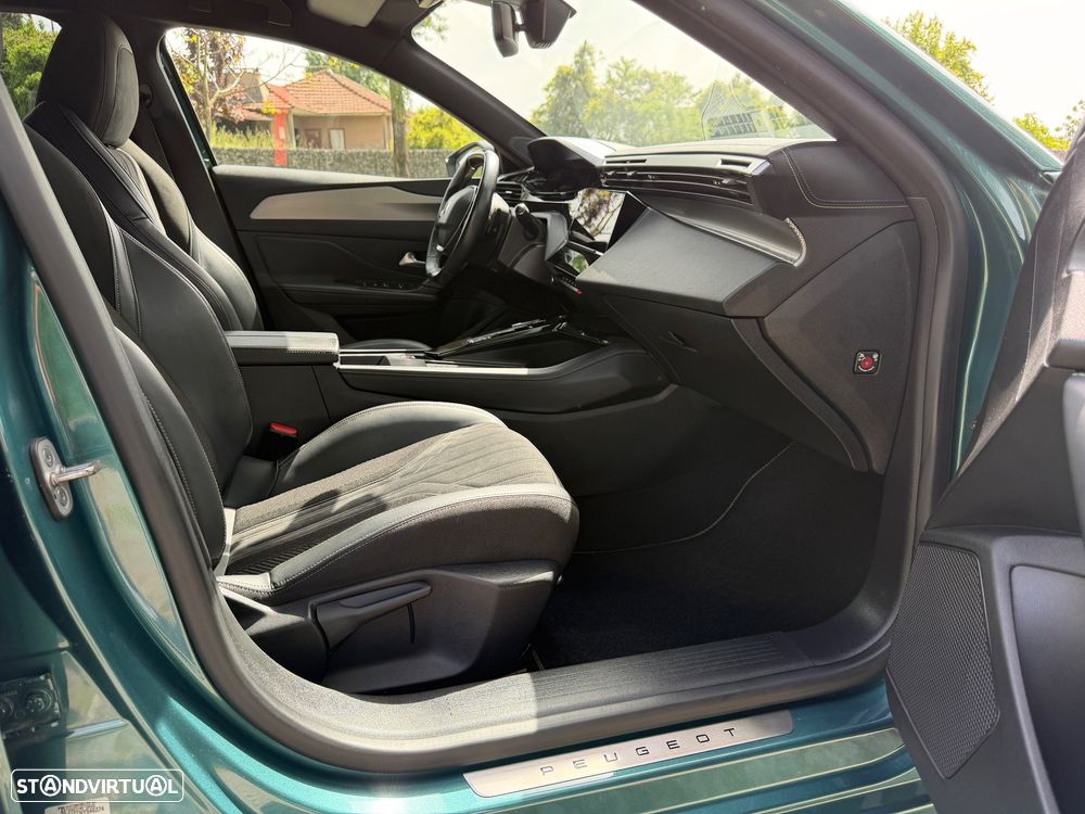 Peugeot 308 1.5 BlueHDi GT Pack EAT8 - 26