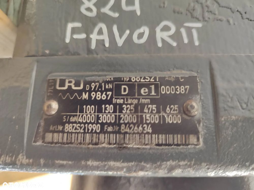 Zaczep dolny Fendt 824 Vario - 8