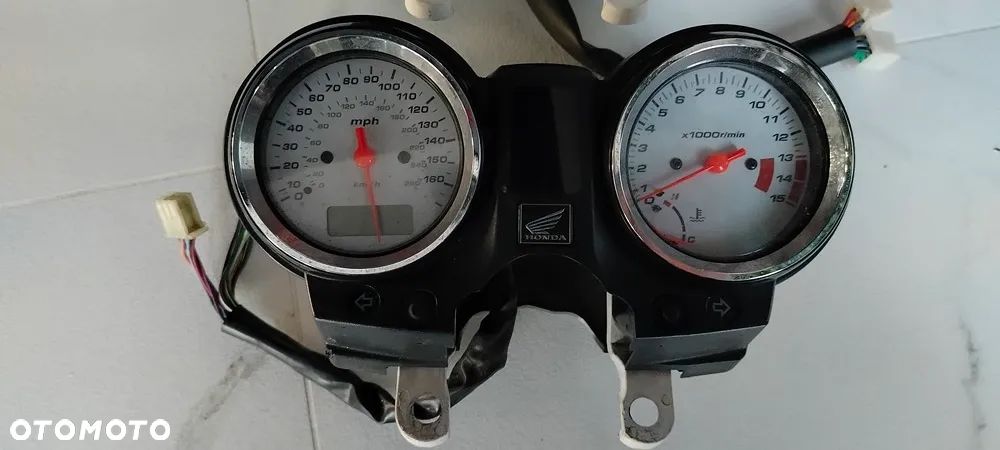 HONDA CB600 HORNET LICZNIK ZEGARY - 3