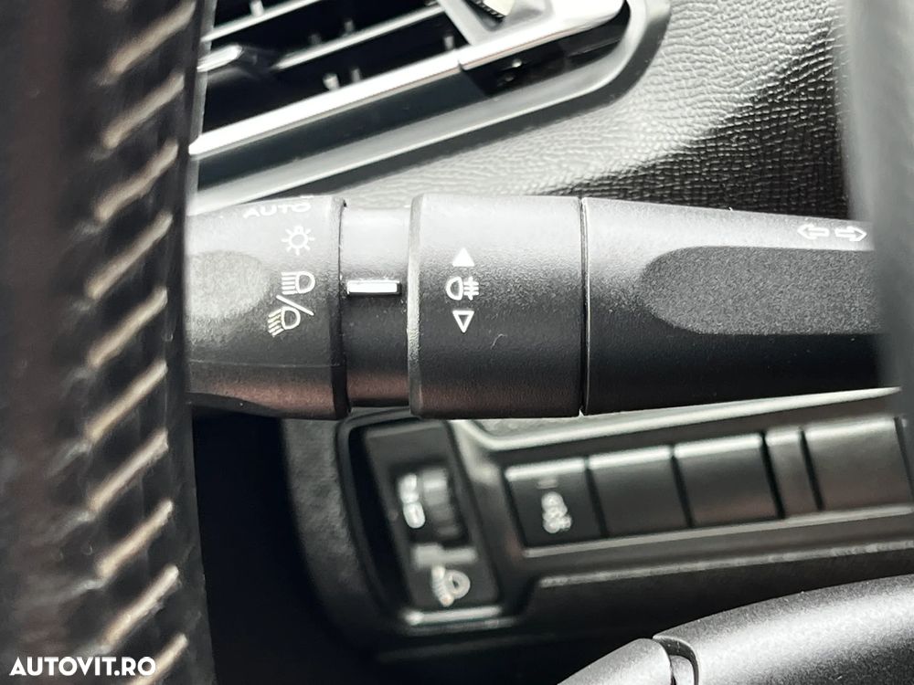 Peugeot 308 1.6 HDI FAP Acces - 17
