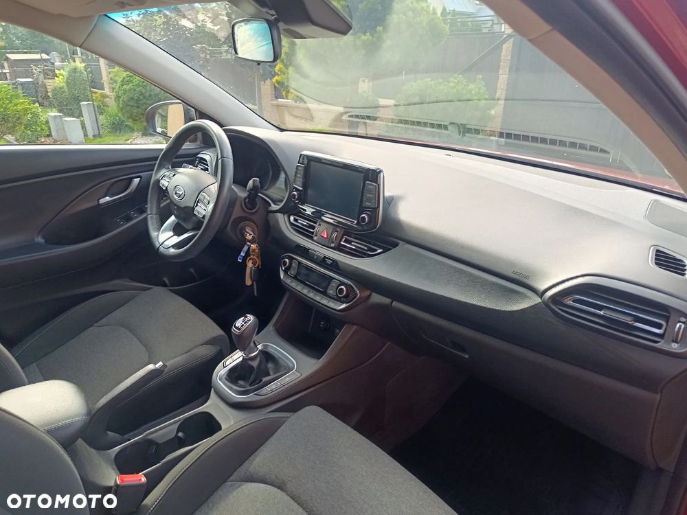 Hyundai i30 1.0 T-GDI Smart - 12