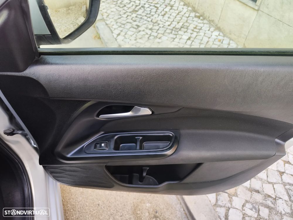 Fiat Tipo Station Wagon 1.3 M-Jet Easy - 16