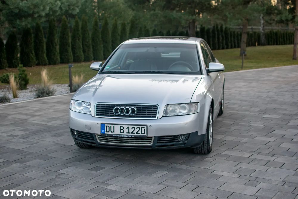 Audi A4 Avant - 9