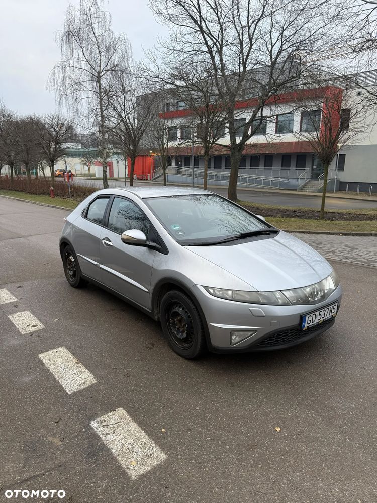 Honda Civic 1.8 Comfort - 1