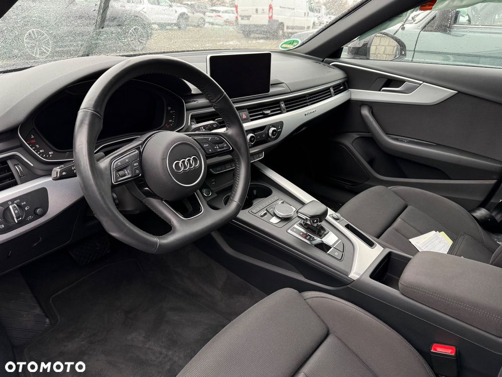 Audi A4 Avant 40 TDI quattro S tronic S line - 12