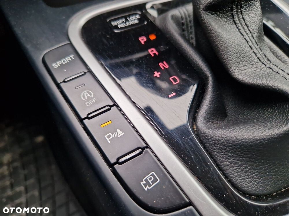 Kia Ceed 1.5 T-GDI M DCT - 22