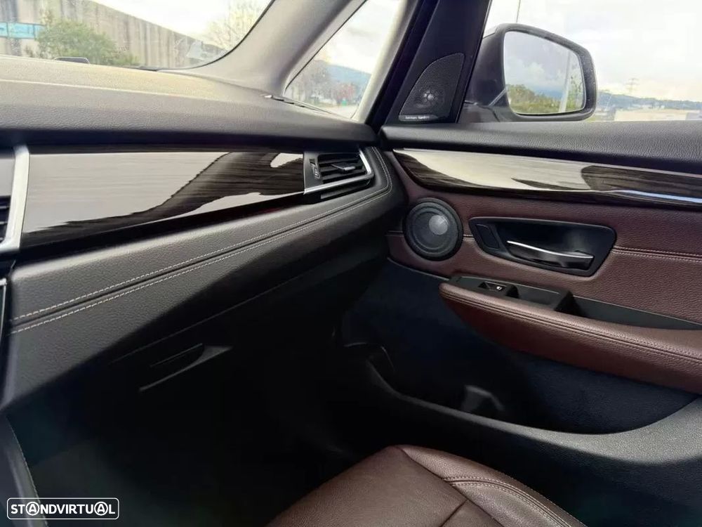 BMW 218 Active Tourer i Line Luxury Auto - 21
