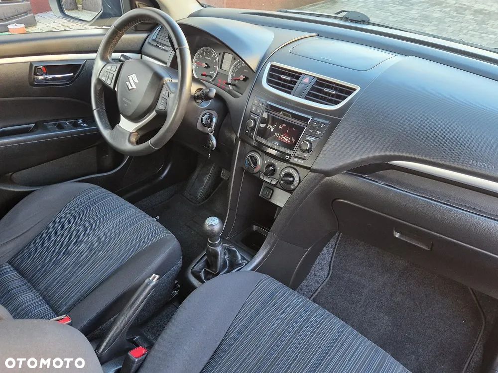 Suzuki Swift 1.2 Comfort Plus - 8