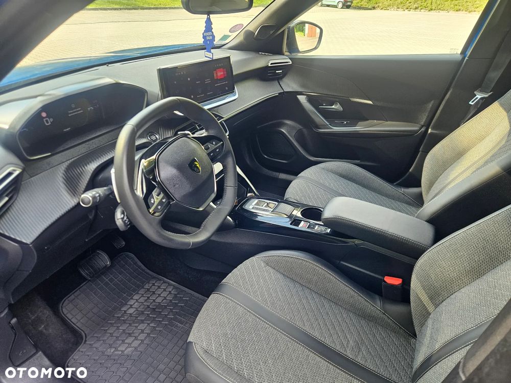 Peugeot 2008 PureTech 130 EAT8 Allure - 10