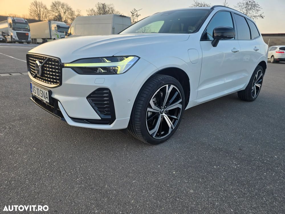 Volvo XC 60 T5 AWD R-Design - 16