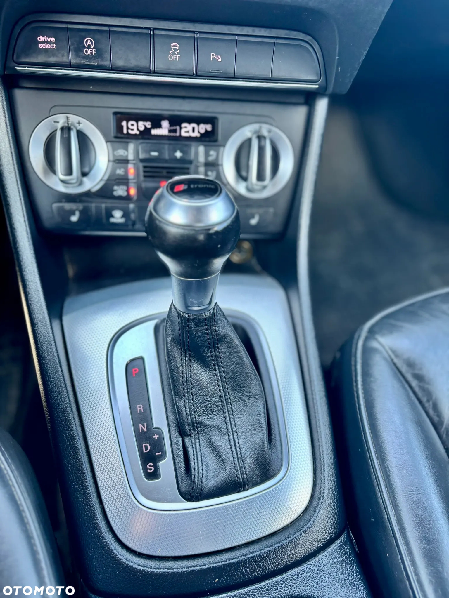 Audi Q3 2.0 TDI Quattro S tronic - 34