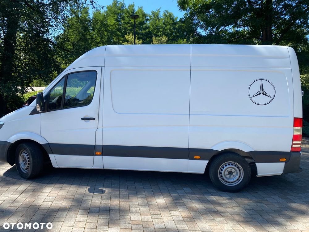 Mercedes-Benz Sprinter - 5
