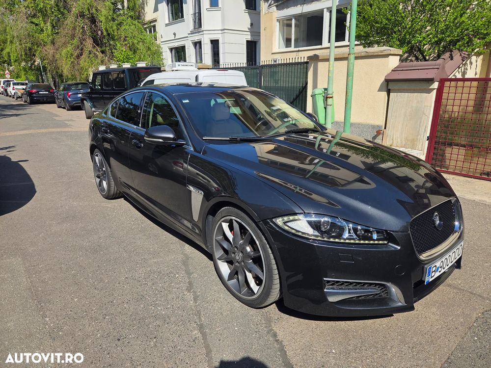 Jaguar XF - 3