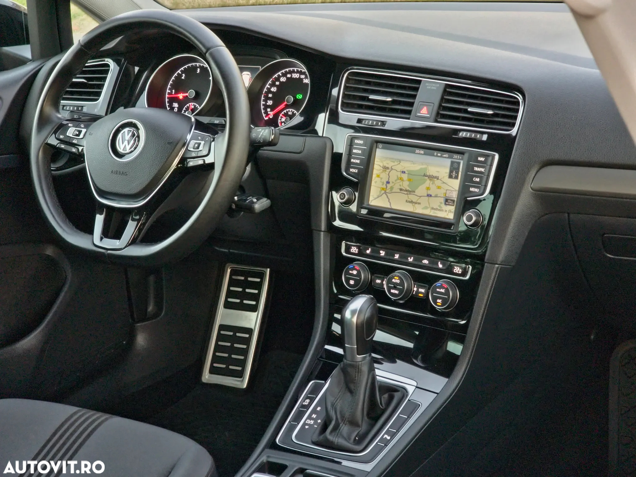Volkswagen Golf Variant 2.0 TDI BlueMotion Technology DSG Allstar - 34