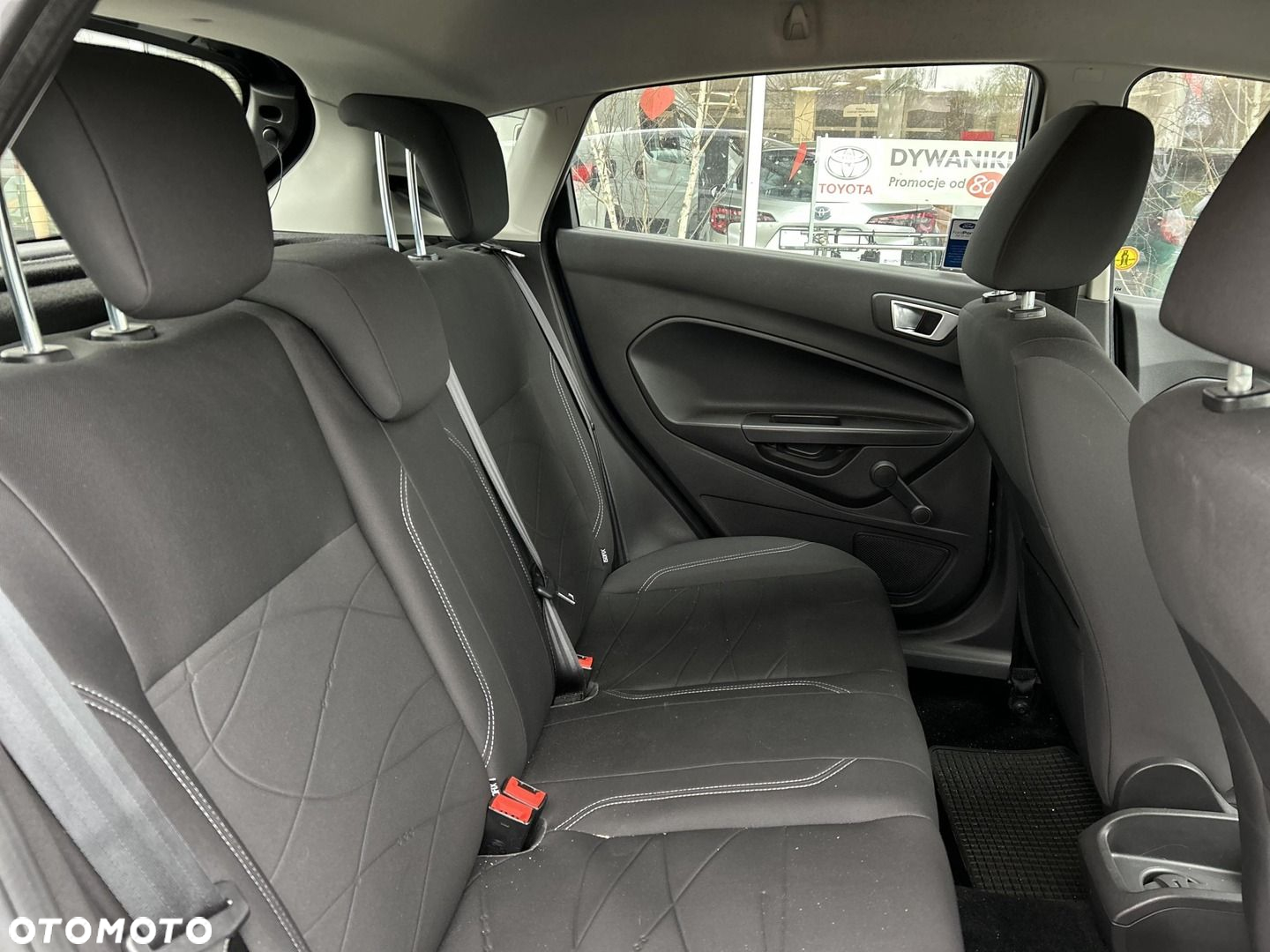 Ford Fiesta 1.25 Ambiente - 17