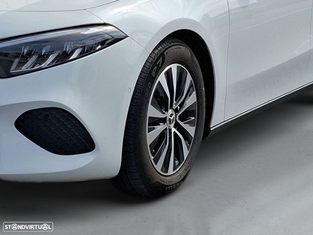 Mercedes-Benz A 200 Style Plus Aut. - 4