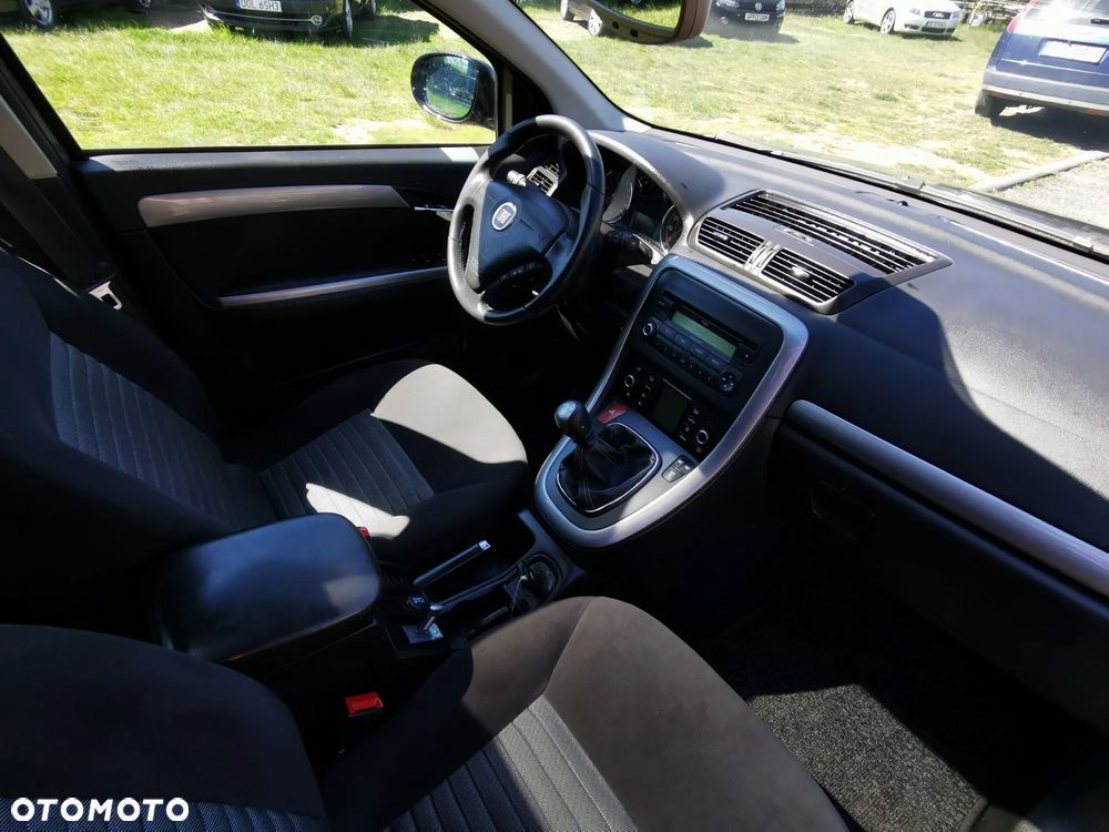 Fiat Croma 1.8 16V Active - 10