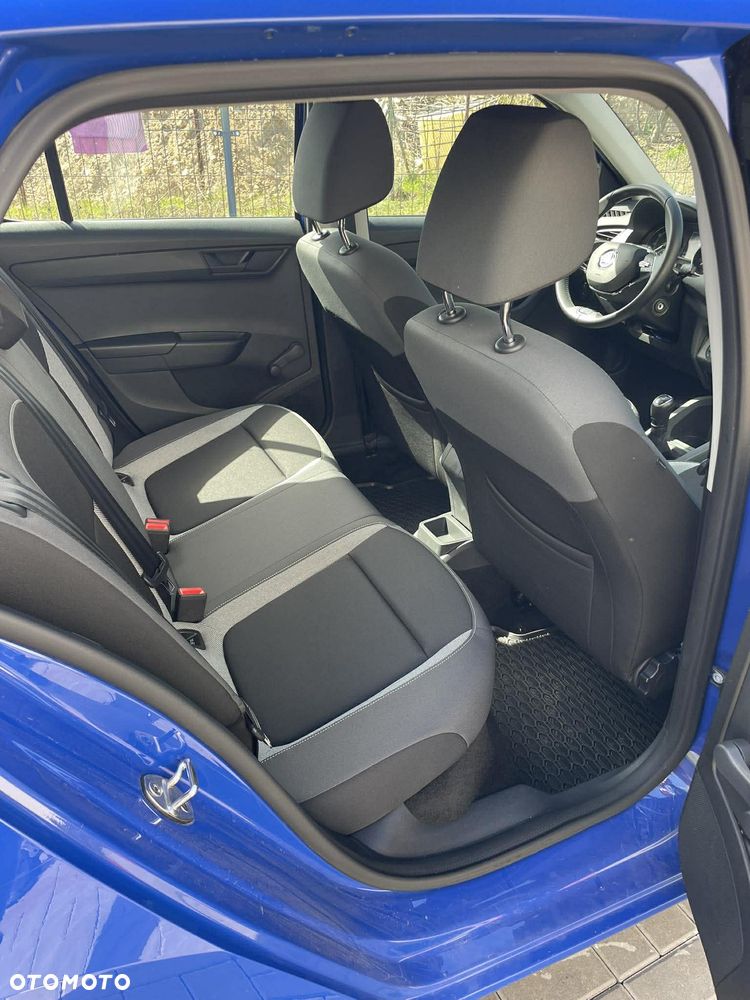 Skoda Fabia 1.0 MPI Active - 18