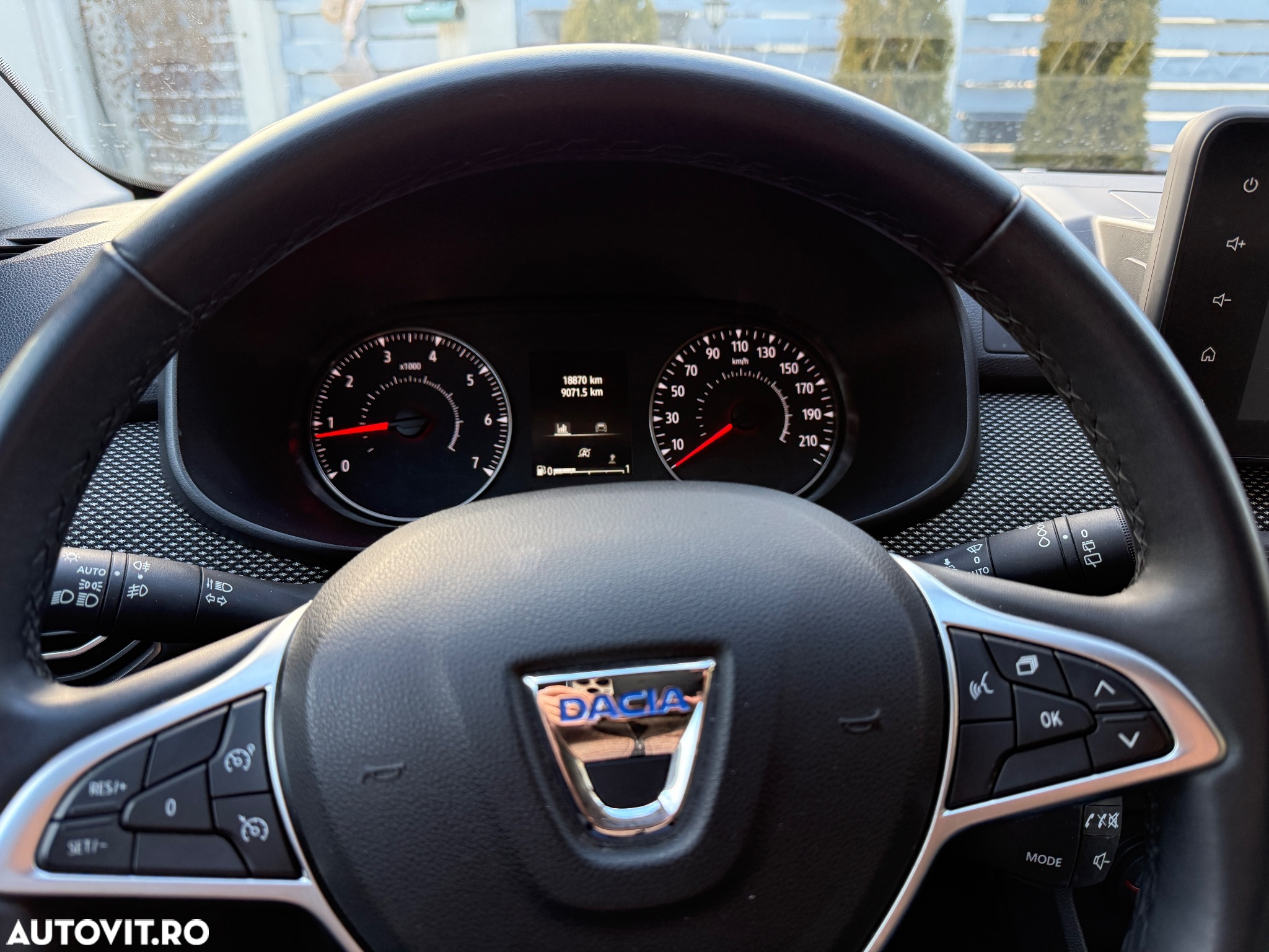 Dacia Jogger 5 locuri TCe 110 Extreme - 17