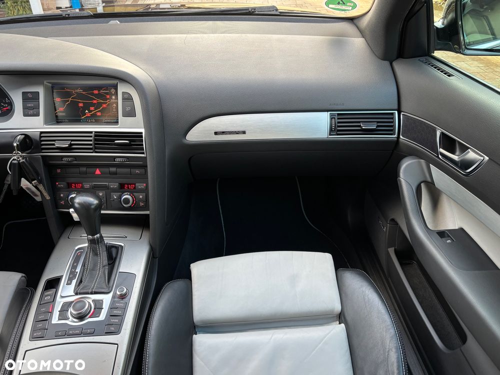 Audi A6 Avant 3.0 TDI DPF quattro tiptronic - 35