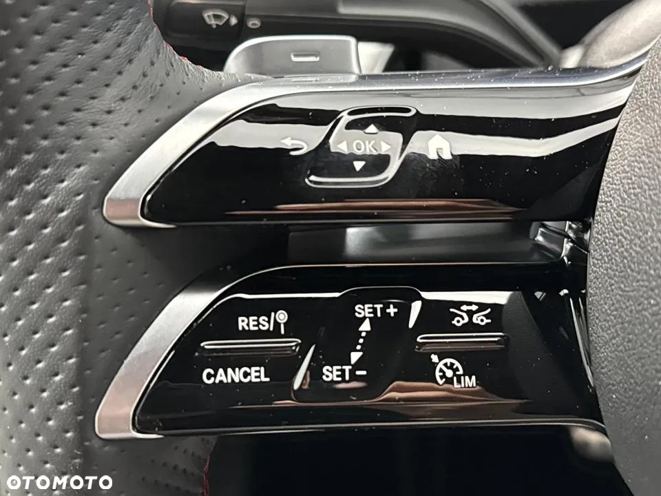Mercedes-Benz CLA 220 4-Matic AMG Line 7G-DCT - 15