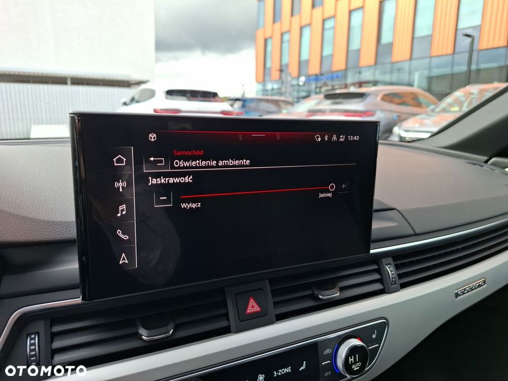 Audi A4 Allroad - 36
