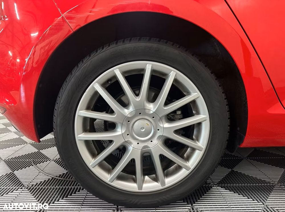 Volkswagen Golf 1.4 TSI ACT BlueMotion Technology DSG Highline - 20