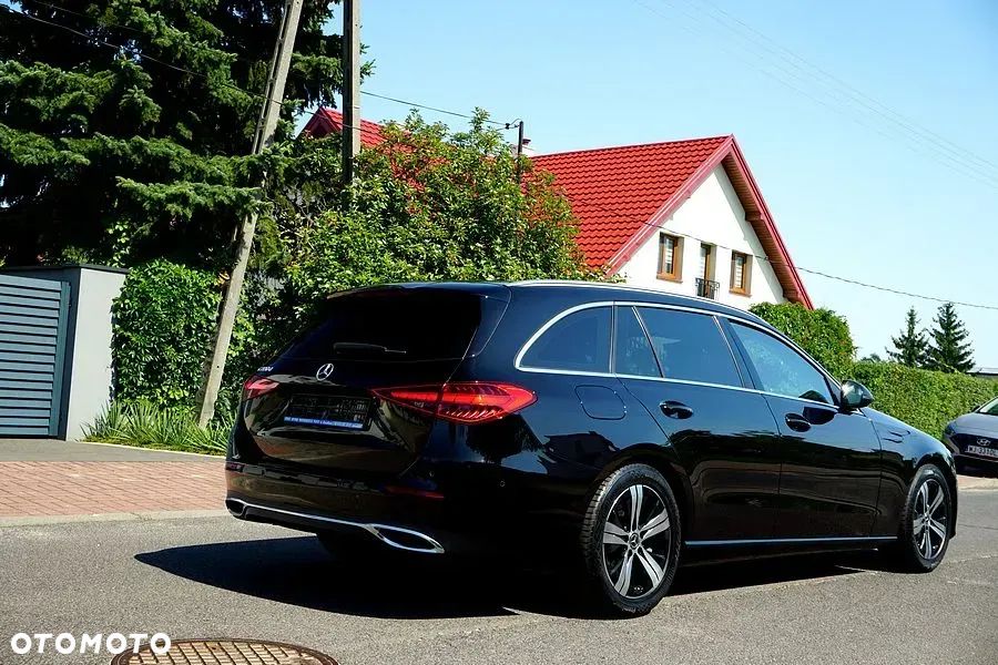 Mercedes-Benz Klasa C 220 d T 9G-TRONIC Avantgarde - 16