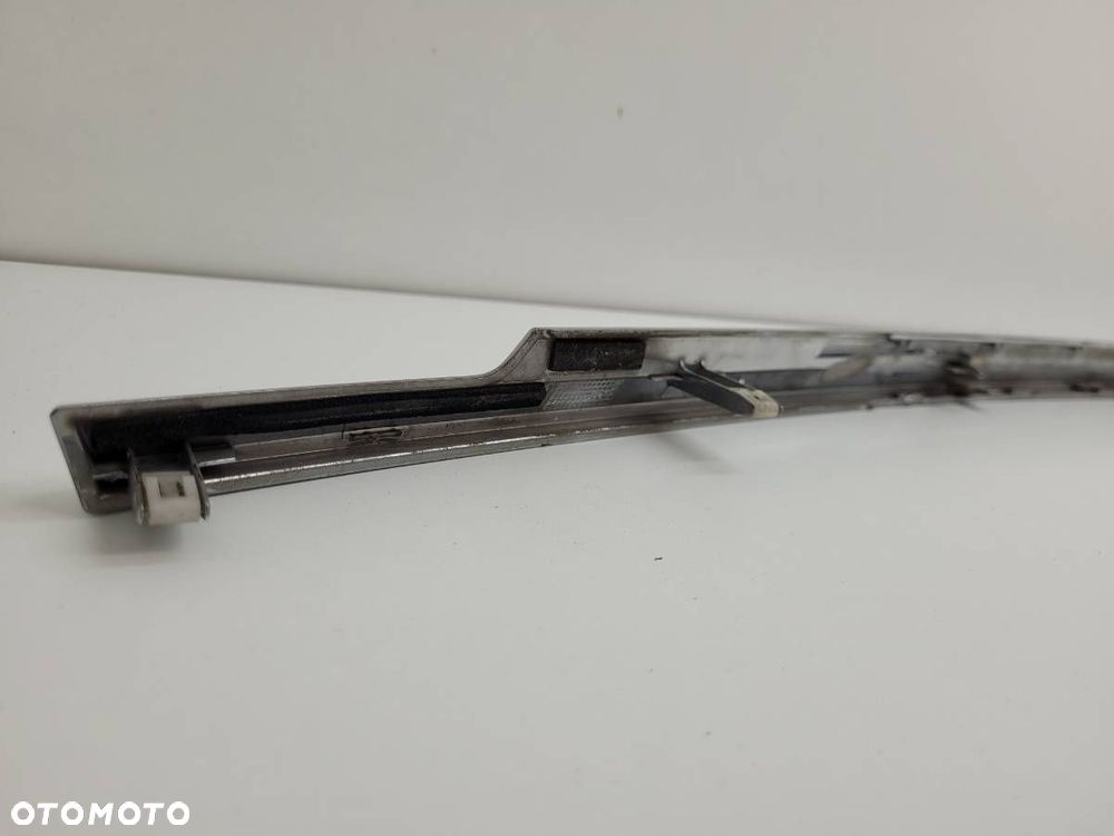 LISTWA CHROM KLAPY BAGAZNIKA BMW 7 G11 G12 7376778 - 7