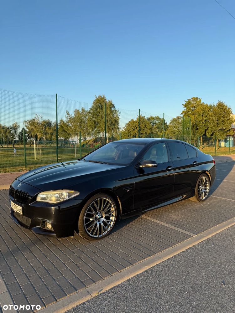BMW Seria 5 530d xDrive Sport-Aut - 3