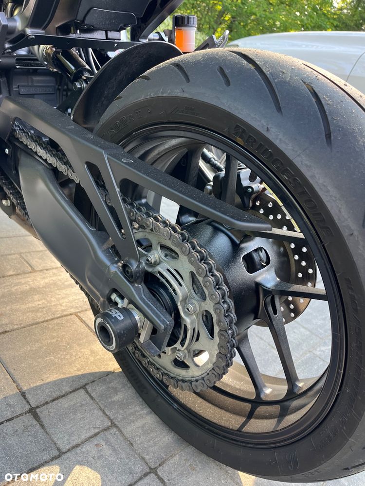 Yamaha MT - 14