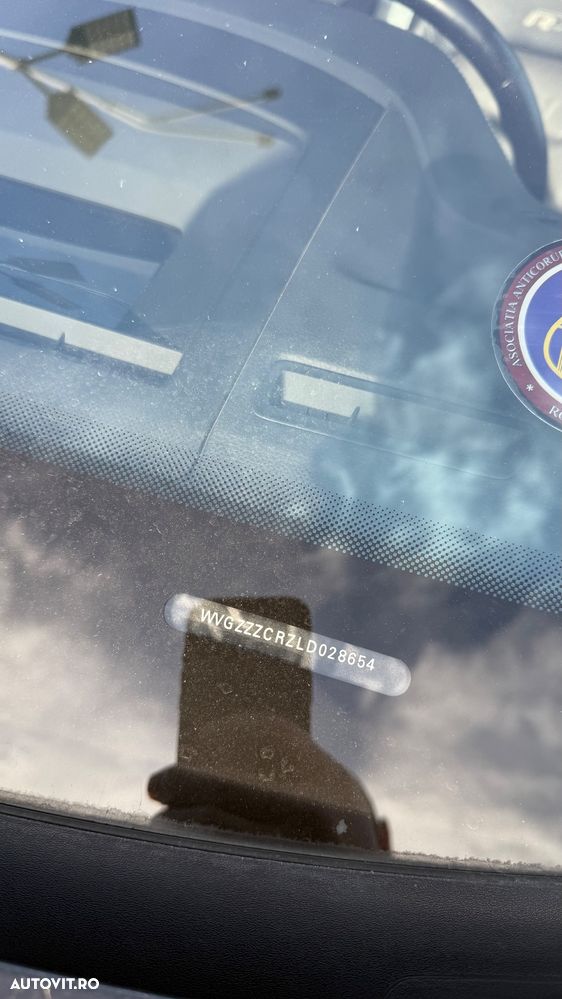 Volkswagen Touareg V6 TSI R-Style - 4