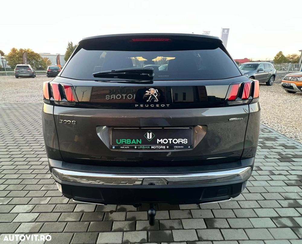 Peugeot 3008 BlueHDi 130 Stop & Start EAT8 GT Pack - 11