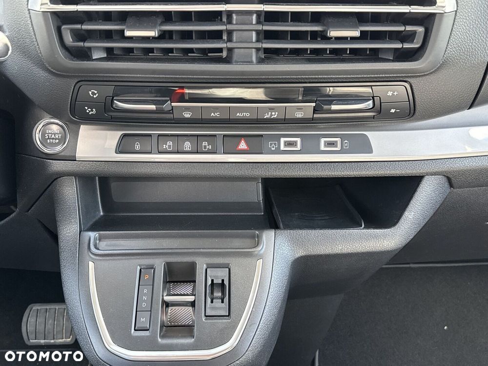 Toyota Proace Verso 2.0 D4-D Long VIP - 23