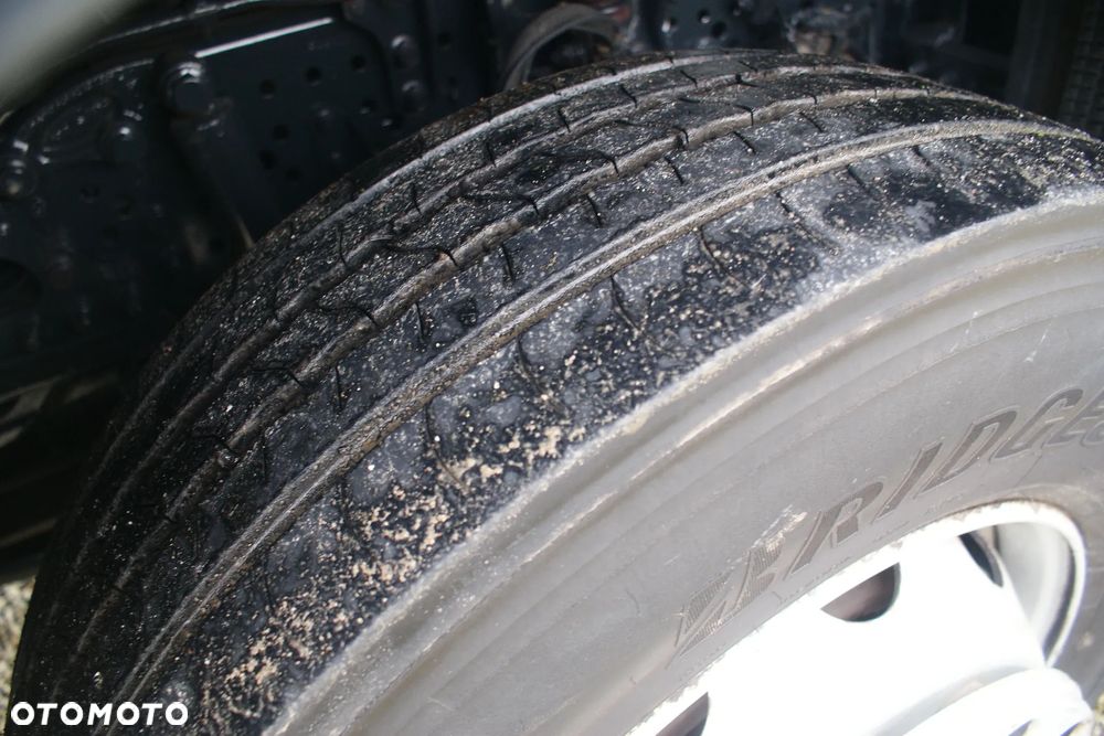 Mercedes-Benz Antos Actros 1830 - 23