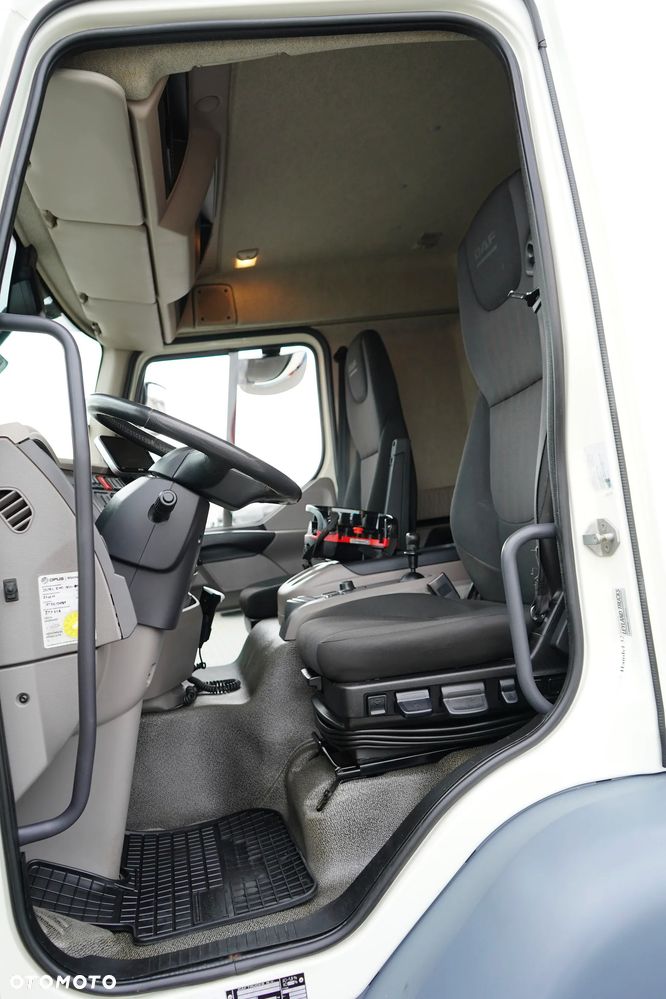DAF / LF / 260 / ACC / E 6 / SKRZYNIOWY + HDS / PALFINGER PK 9002 / WYSIĘG 12 M / PILOT - 7