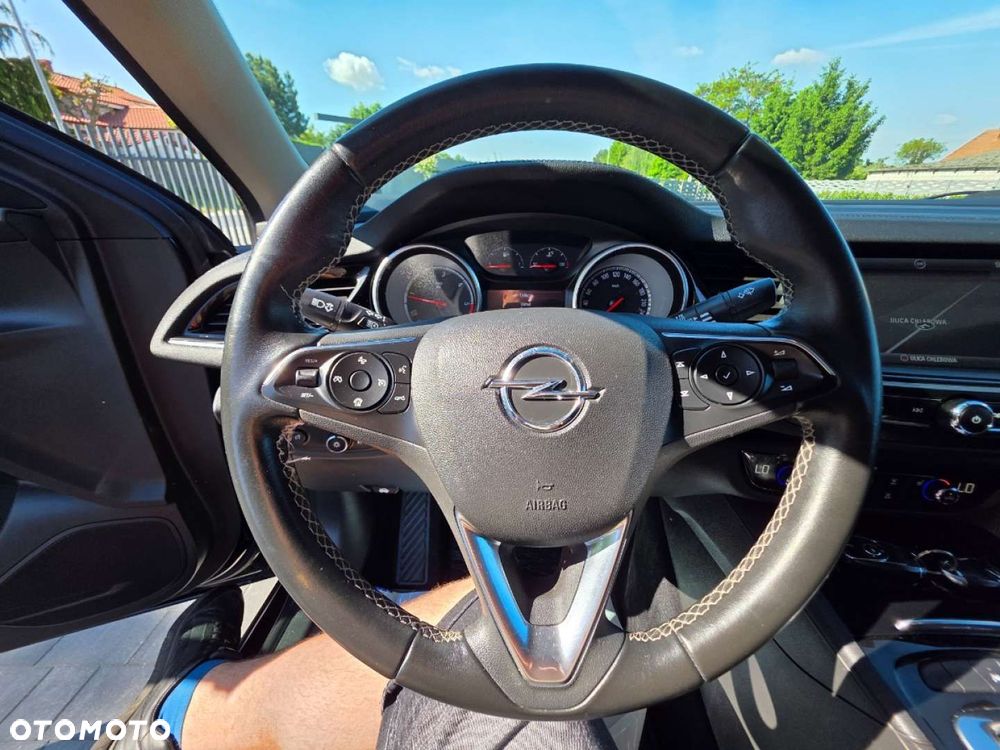 Opel Insignia - 14