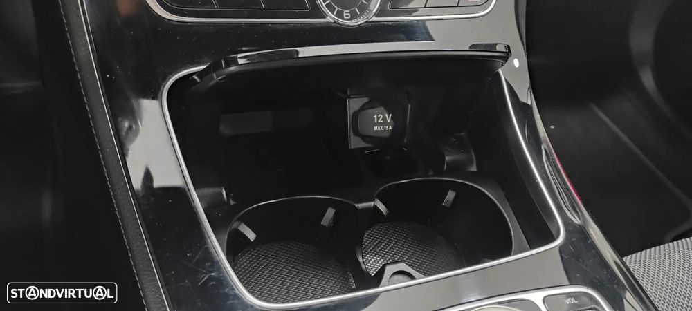 Mercedes-Benz E 220 d Avantgarde - 35