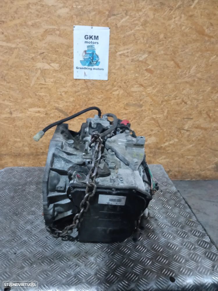 Caixa de velocidades Renault Scenic 3 2.0 Dci REF: AJ0 015 - 7