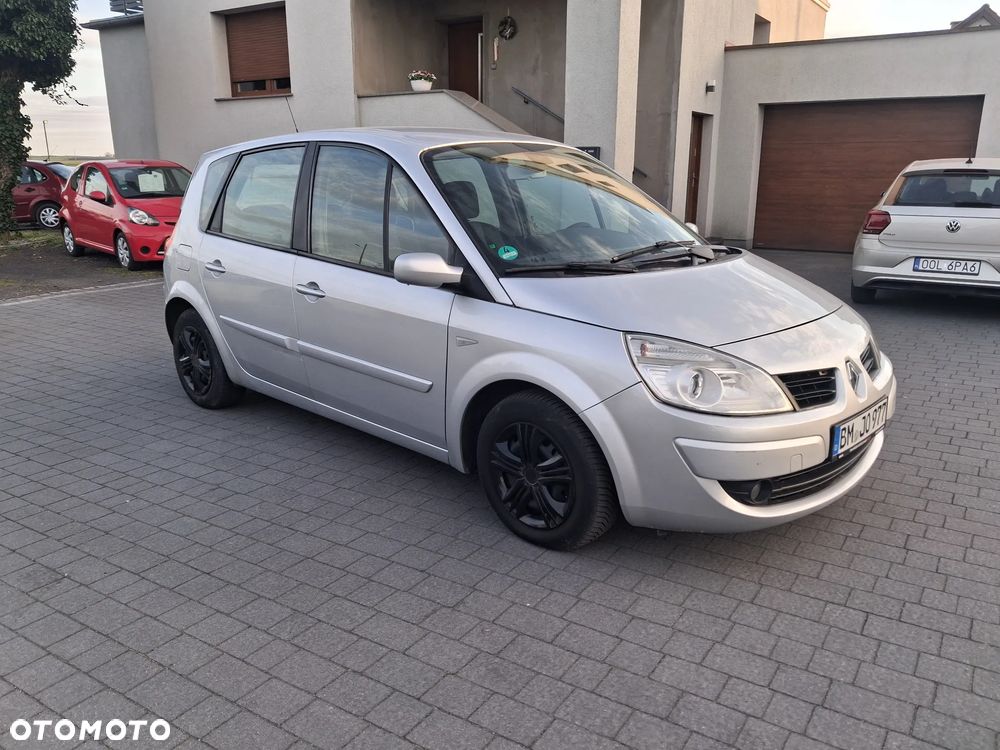 Renault Scenic 1.6 16V Avantage - 6