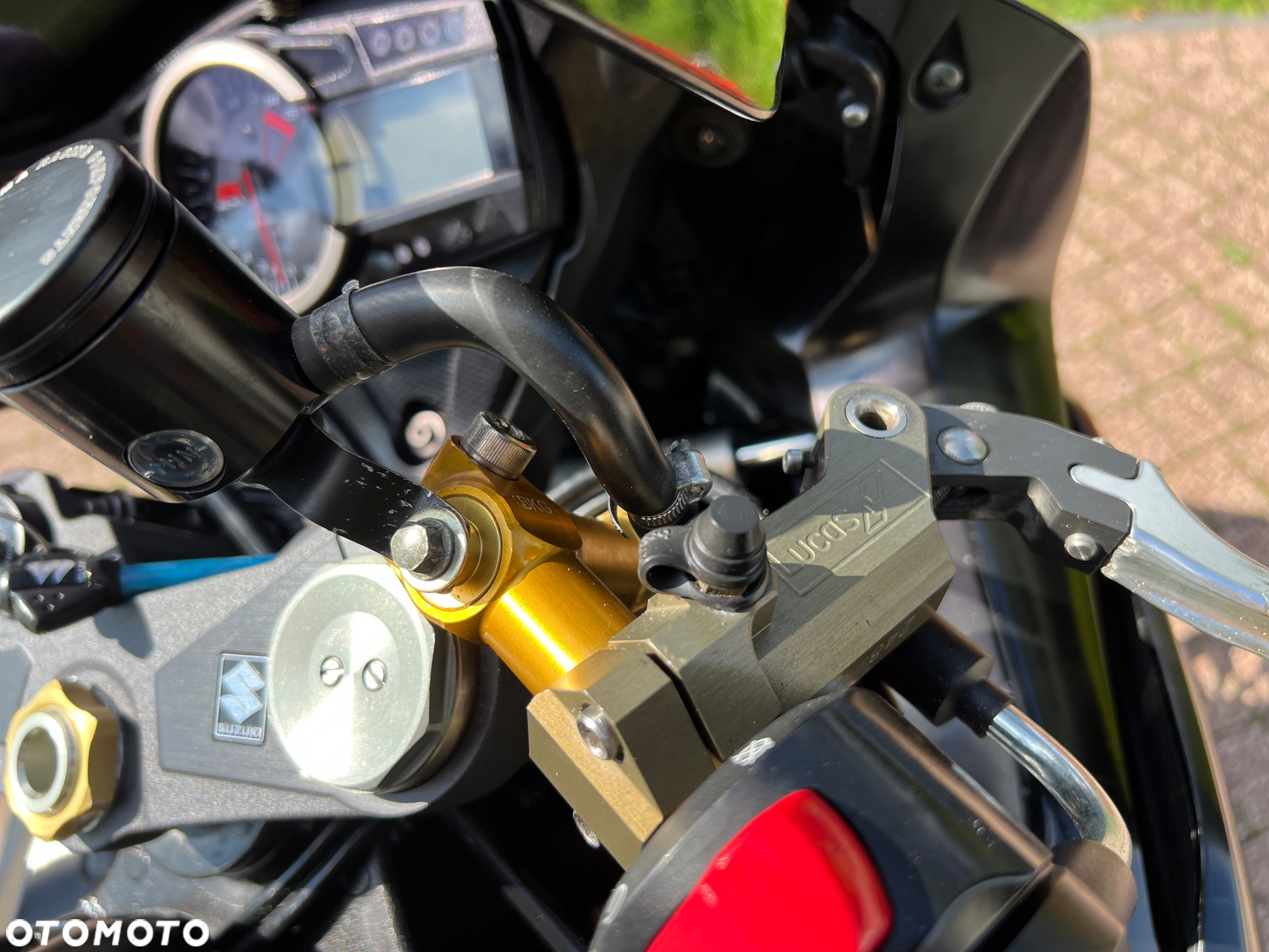 Suzuki GSX-R - 34