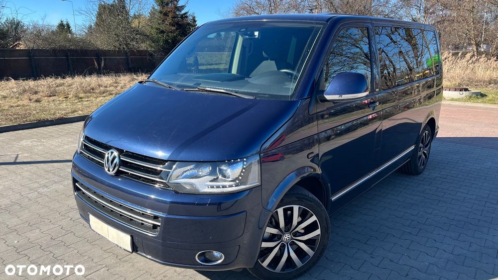 Volkswagen Multivan - 2