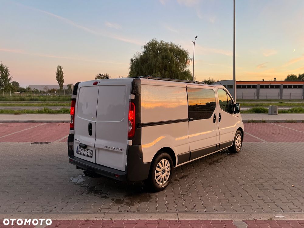 Opel Vivaro L2H1 2.9t - 4
