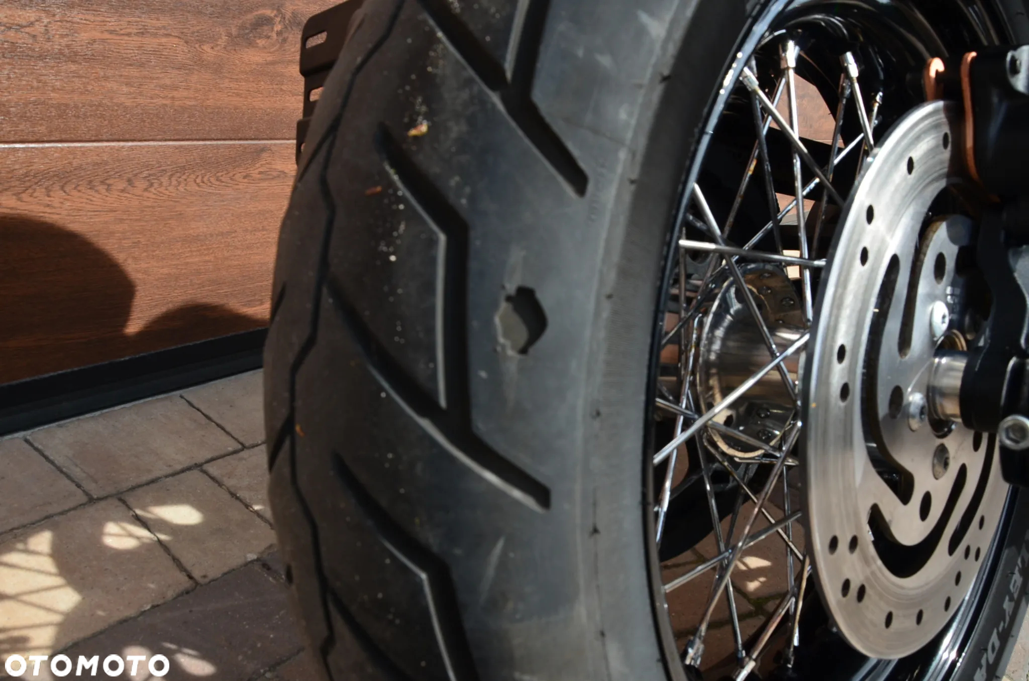 Harley-Davidson Dyna Street Bob - 27
