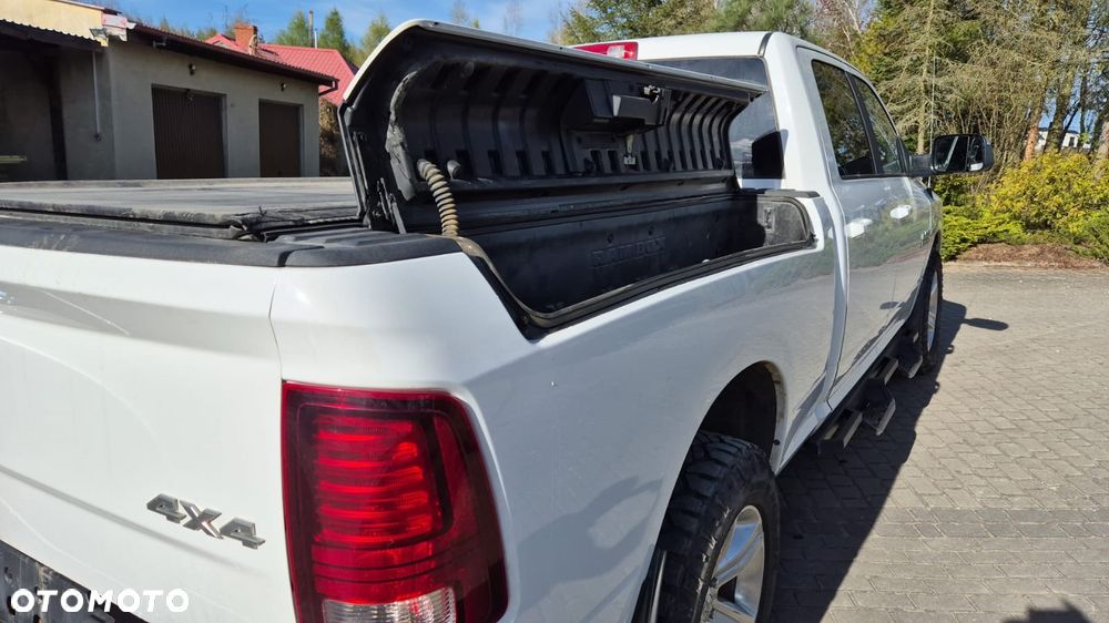 Dodge RAM 5.7 4x4 - 11