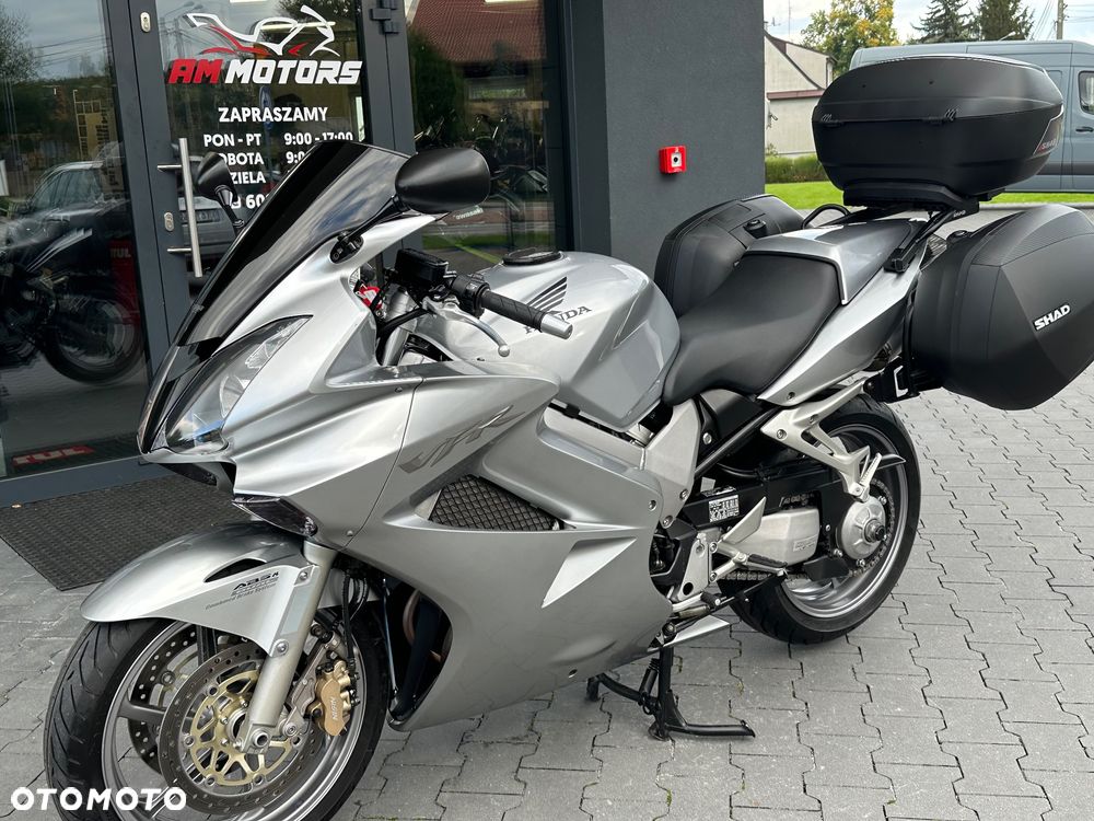 Honda VFR - 39