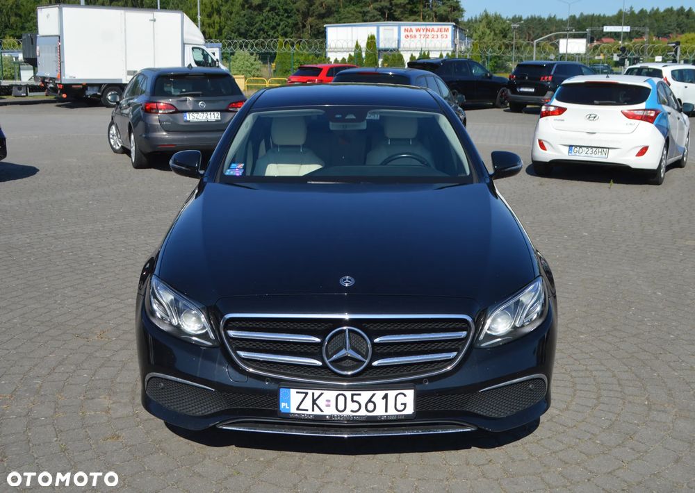 Mercedes-Benz Klasa E 220 d 4-Matic Avantgarde - 3